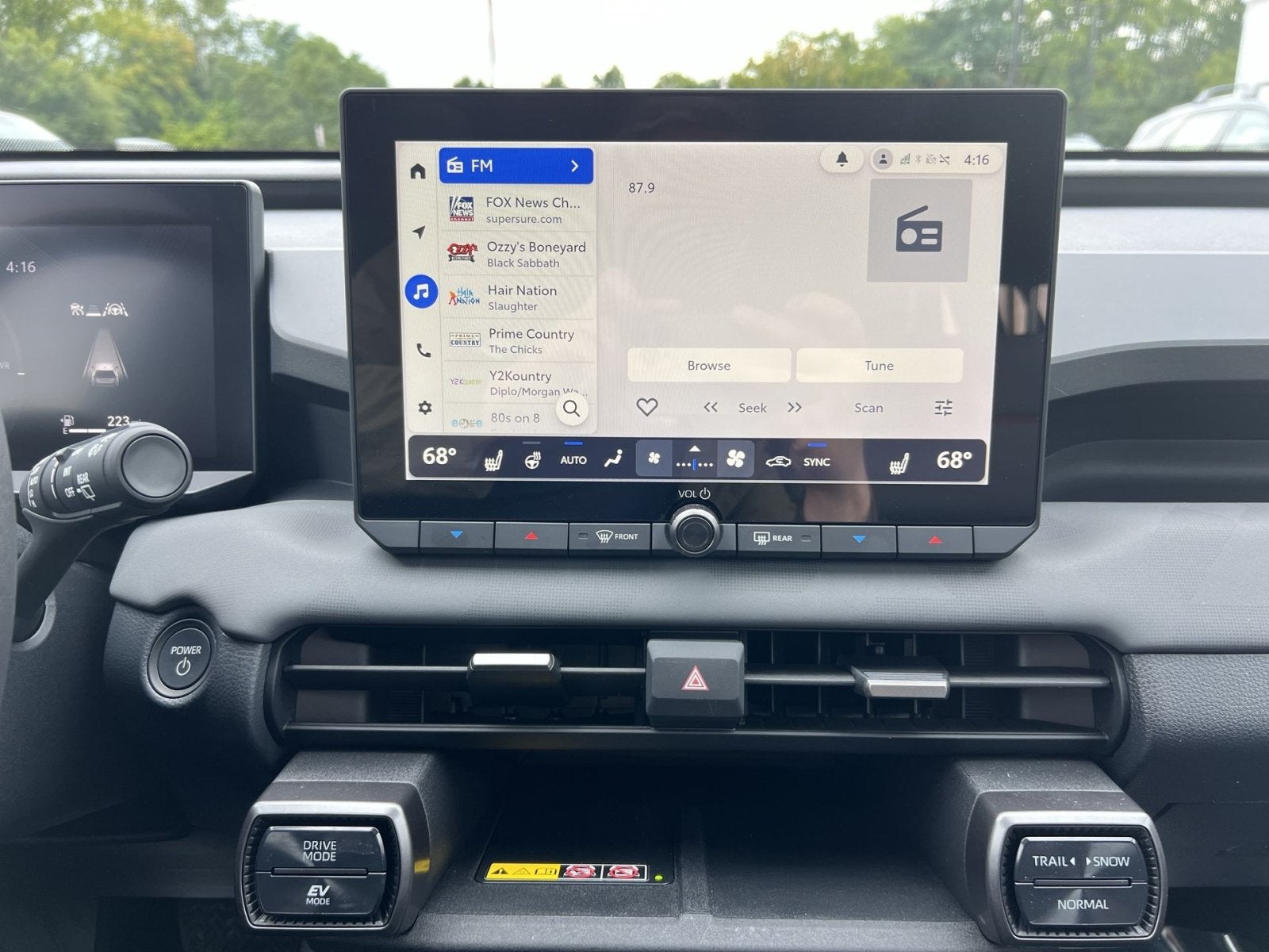 2026 Toyota RAV4 Woodland