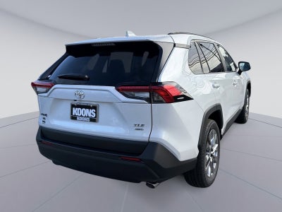 2025 Toyota RAV4 XLE Premium