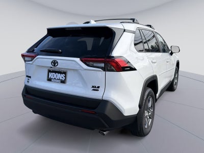 2025 Toyota RAV4 XLE