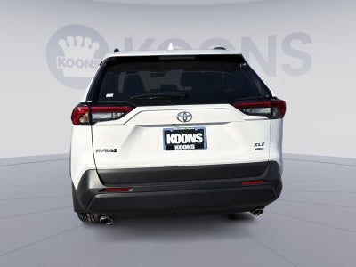 2025 Toyota RAV4 XLE