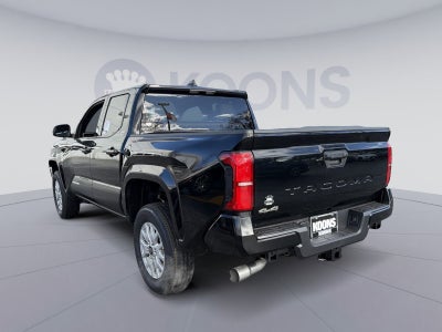 2026 Toyota Tacoma SR5 4WD