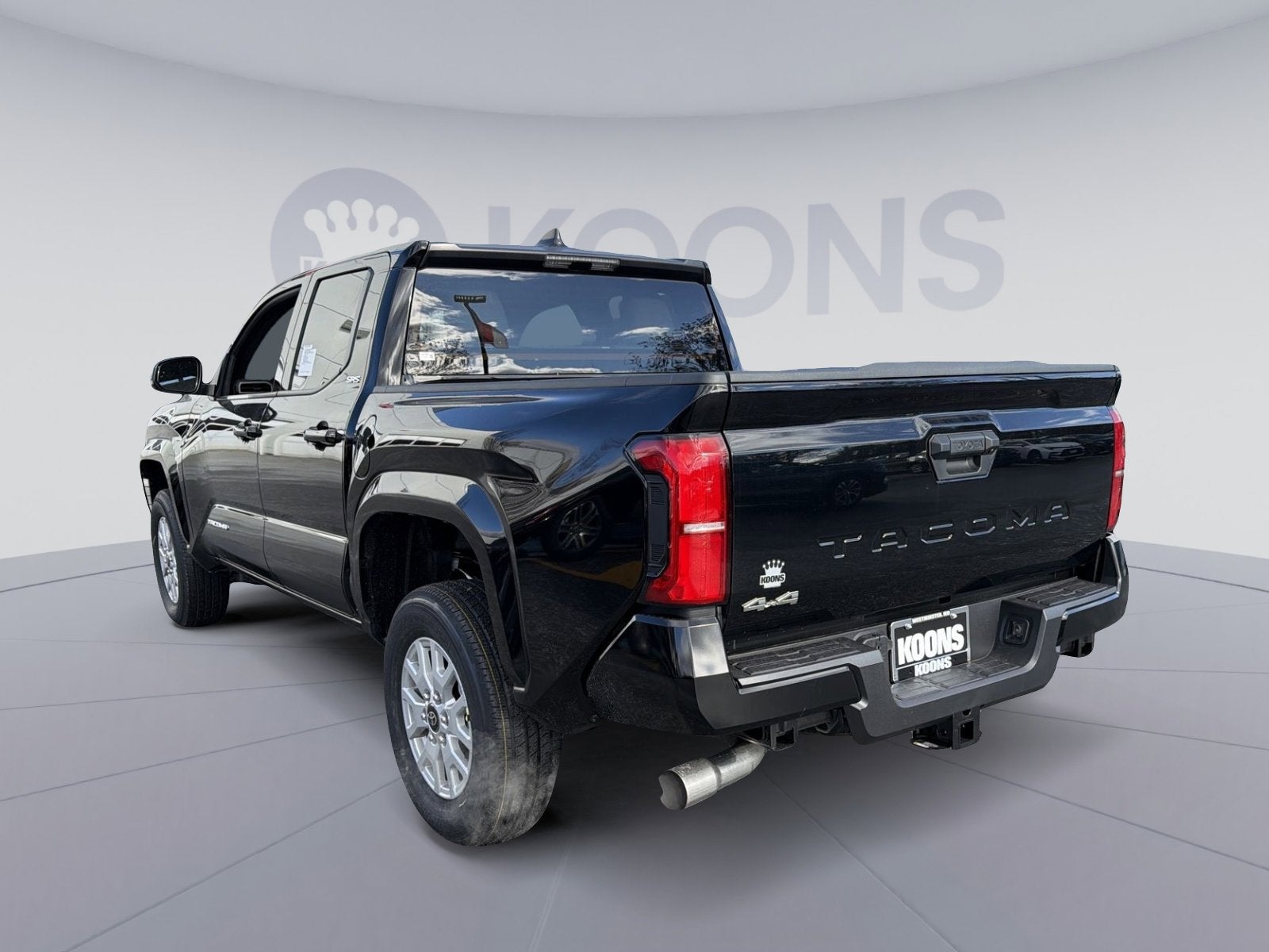 2026 Toyota Tacoma SR5 4WD