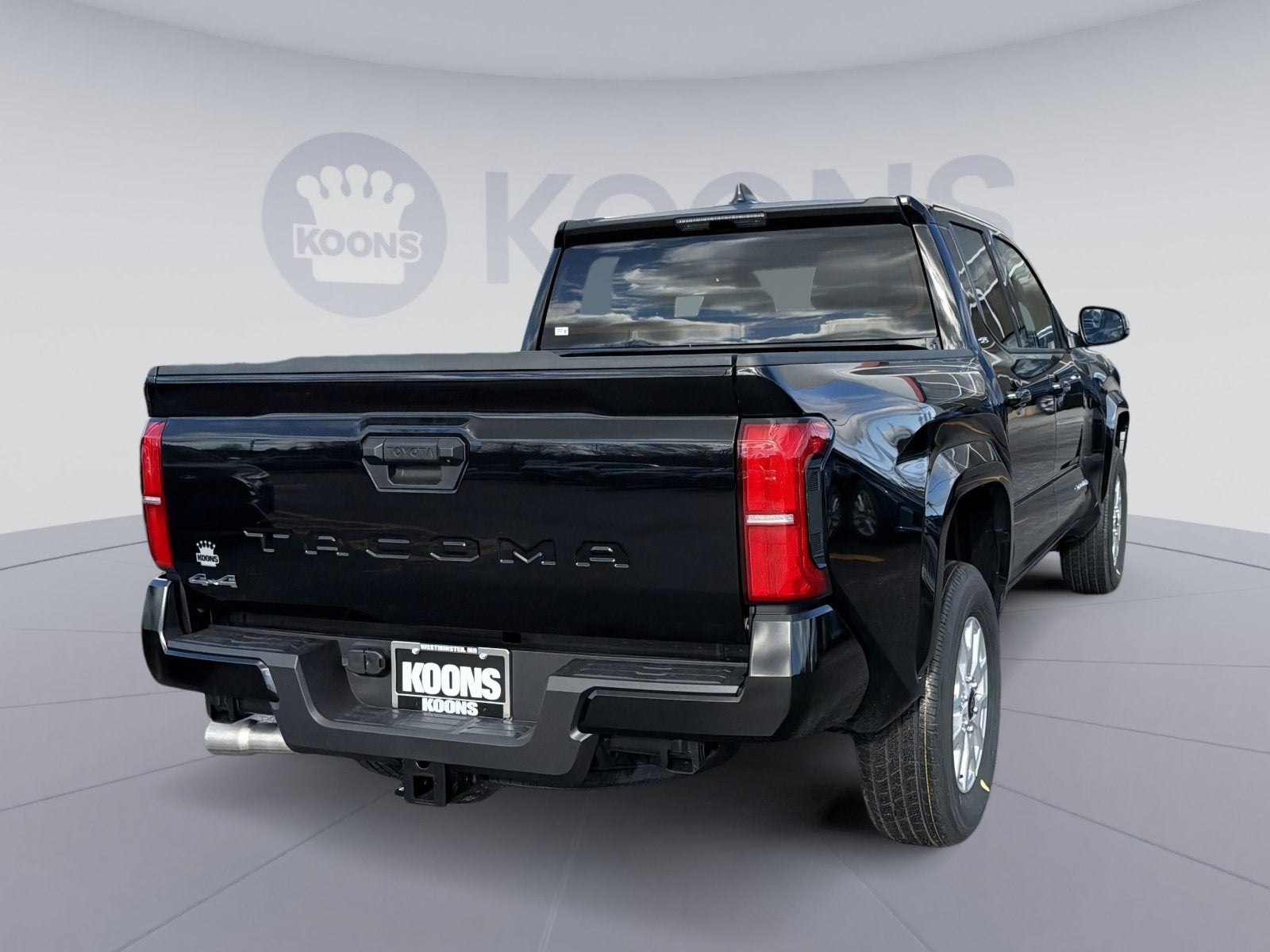 2026 Toyota Tacoma SR5 4WD