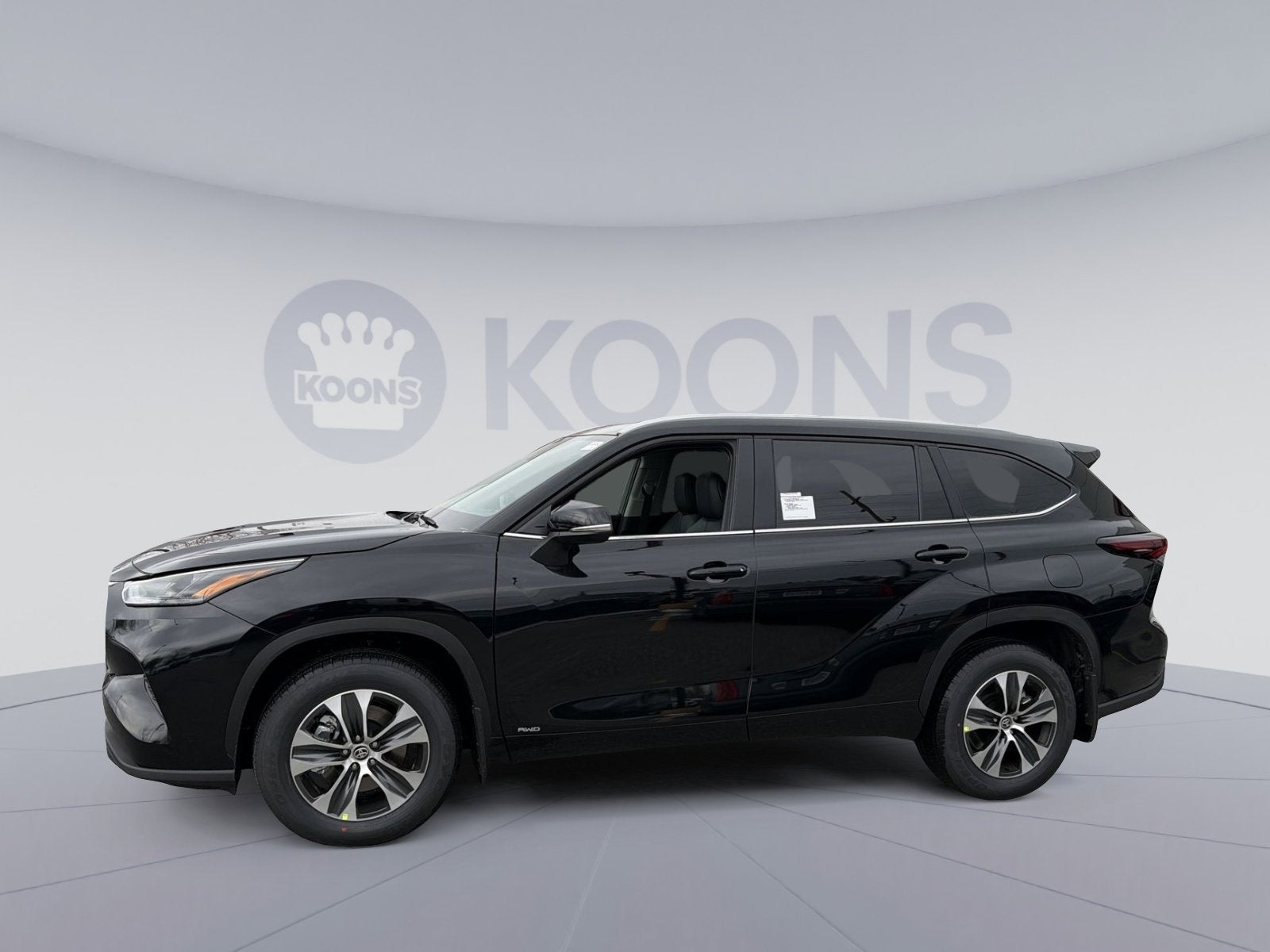 2026 Toyota Highlander Hybrid XLE