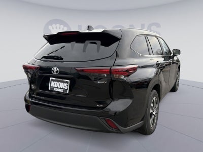 2026 Toyota Highlander Hybrid XLE