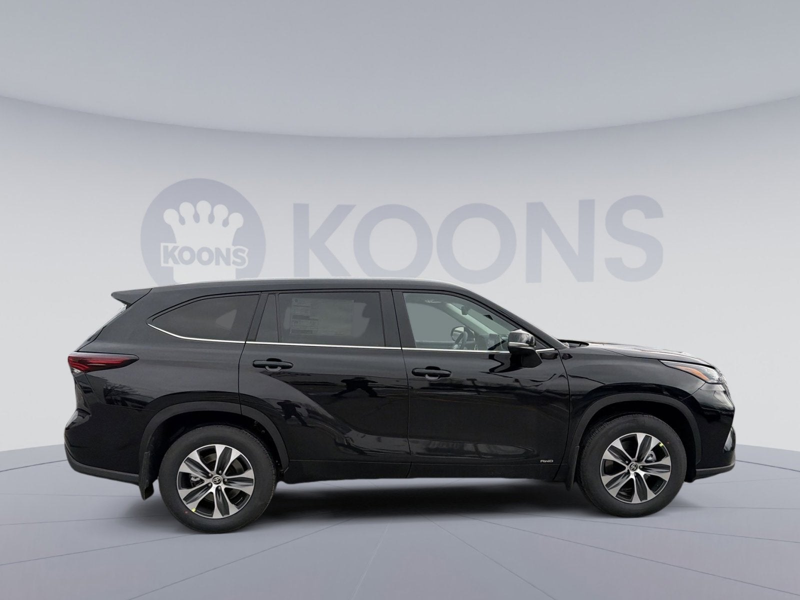 2026 Toyota Highlander Hybrid XLE