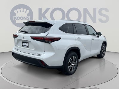 2026 Toyota Highlander XLE