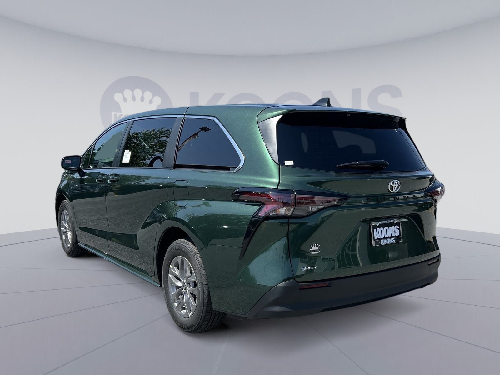 2026 Toyota Sienna LE