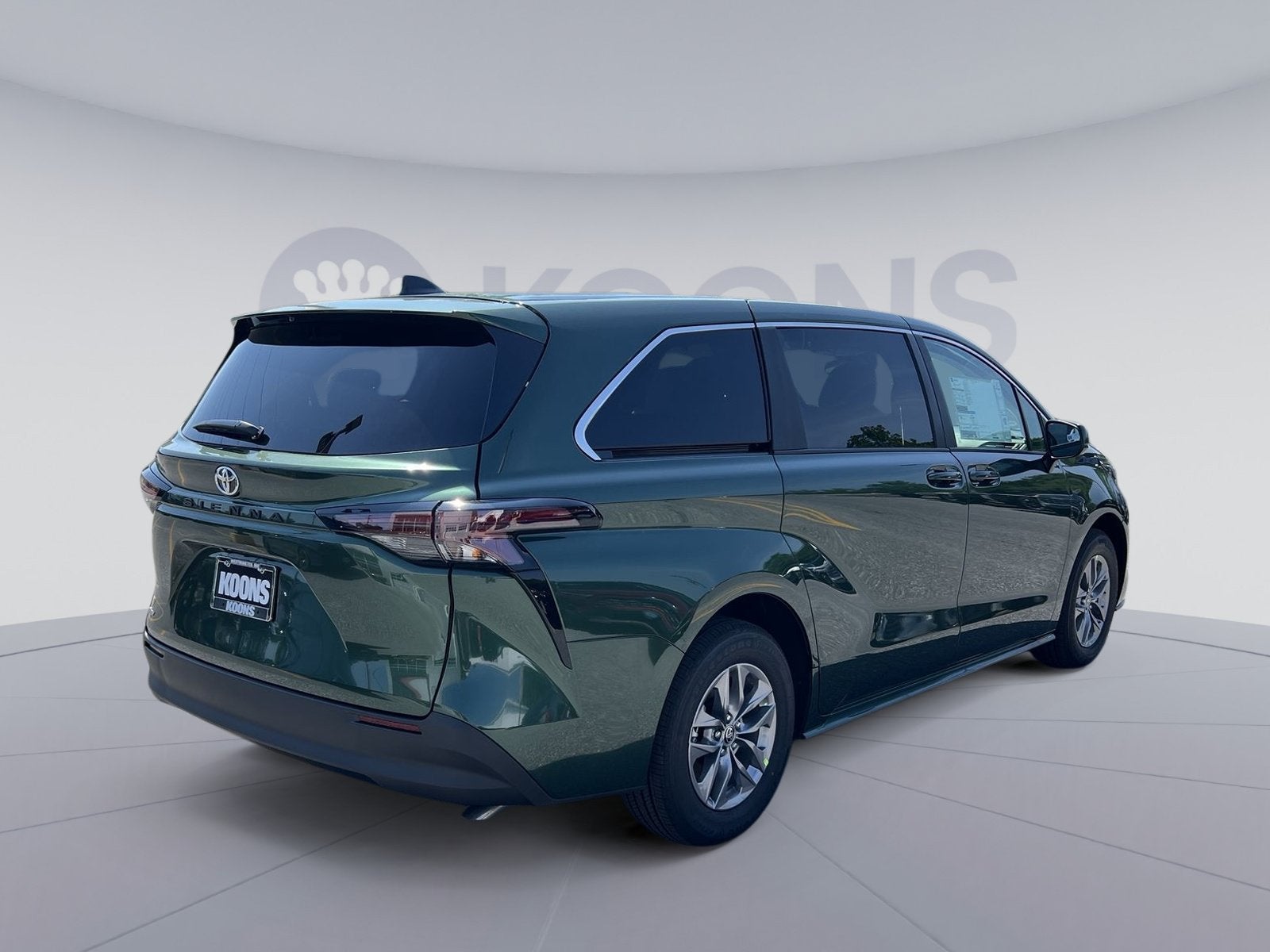 2026 Toyota Sienna LE