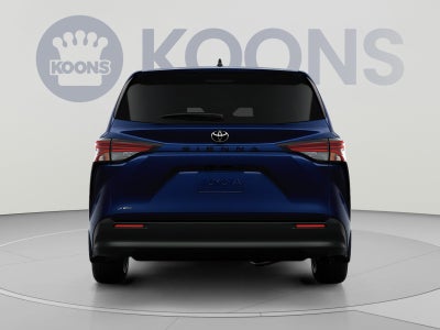2026 Toyota Sienna LE