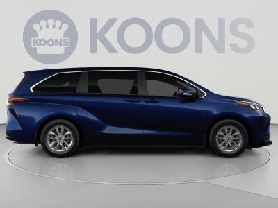 2026 Toyota Sienna LE