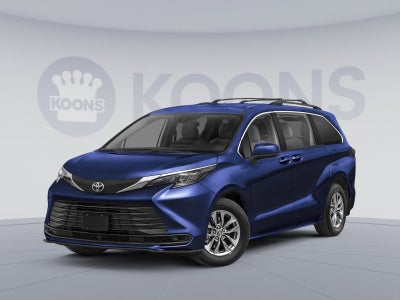 2026 Toyota Sienna LE