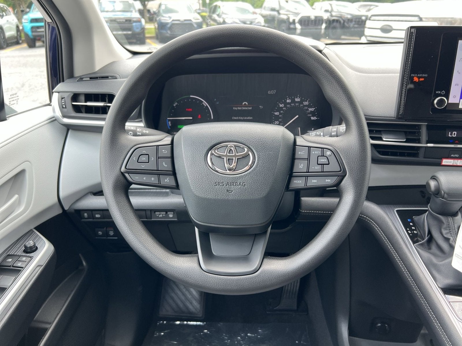 2026 Toyota Sienna LE