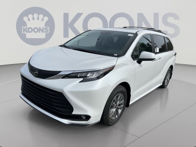 2026 Toyota Sienna XLE