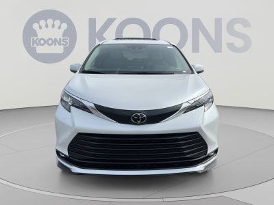 2026 Toyota Sienna XLE