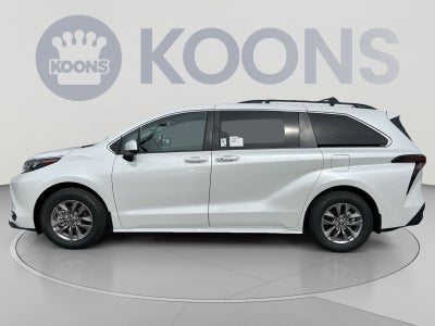 2026 Toyota Sienna XLE