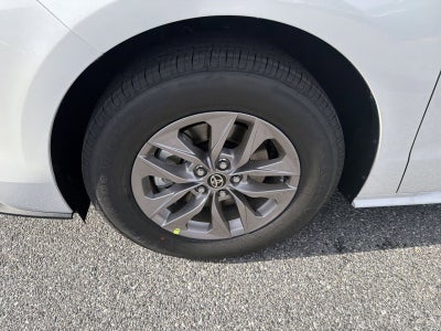 2026 Toyota Sienna XLE