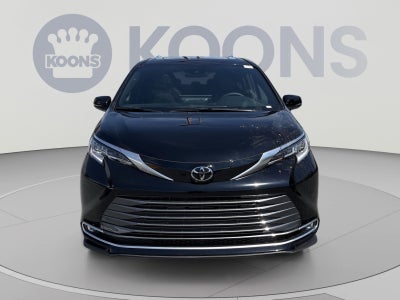 2026 Toyota Sienna Limited