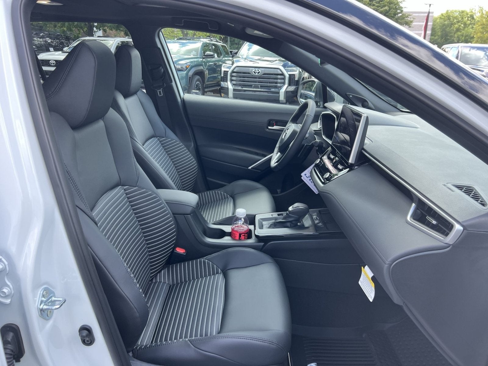2026 Toyota Corolla Cross Hybrid XSE