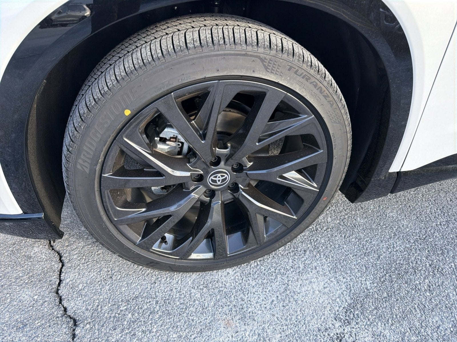 2025 Toyota Crown Signia Limited