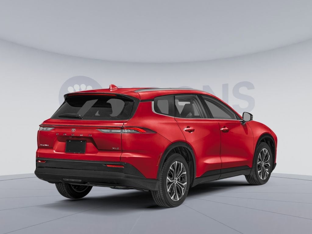 2025 Toyota Crown Signia XLE