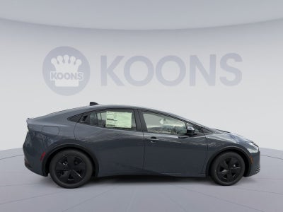 2026 Toyota Prius Plug-In Hybrid SE