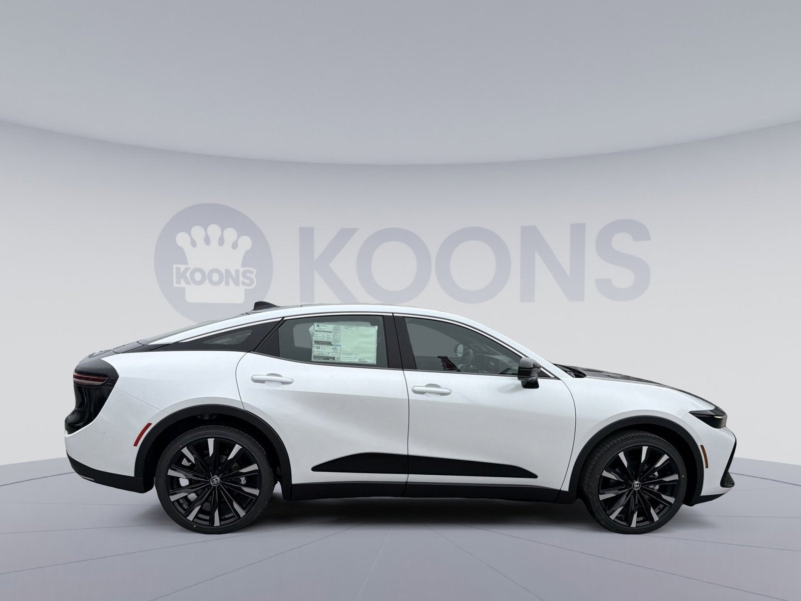 2026 Toyota Crown Platinum