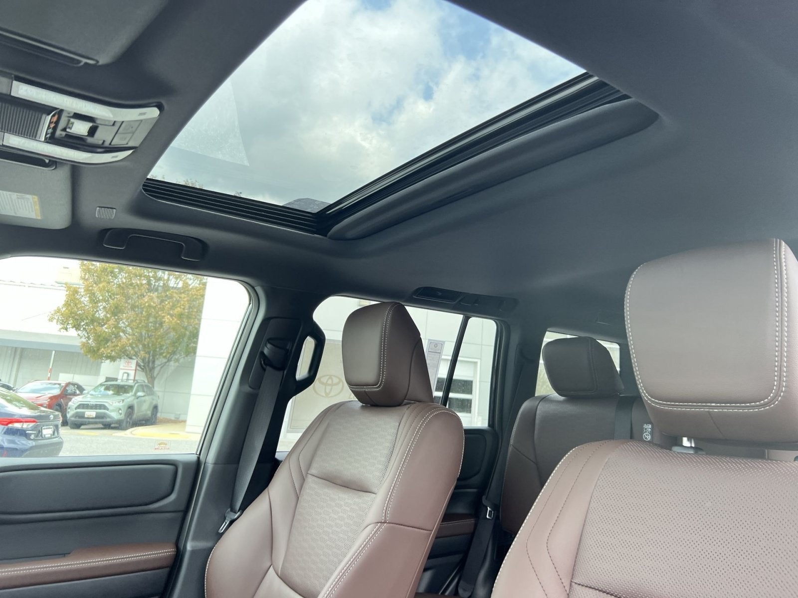2027 Toyota Land Cruiser Base