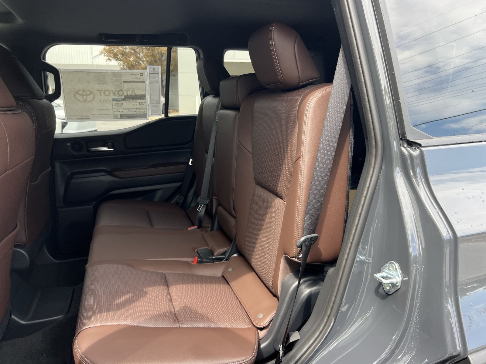 2027 Toyota Land Cruiser Base