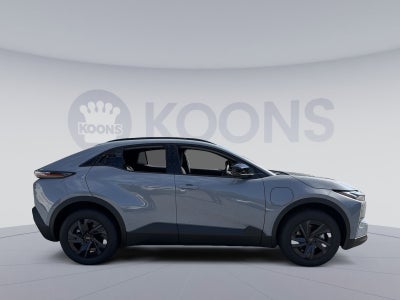 2026 Toyota C-HR Base