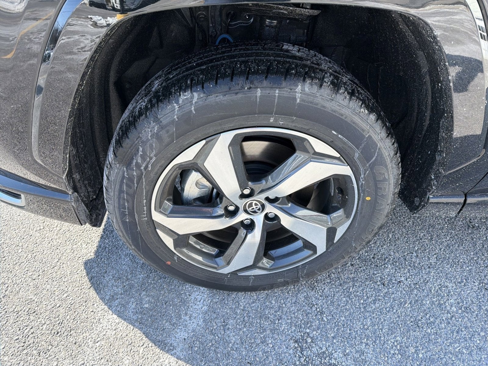 2025 Toyota RAV4 Plug-In Hybrid SE