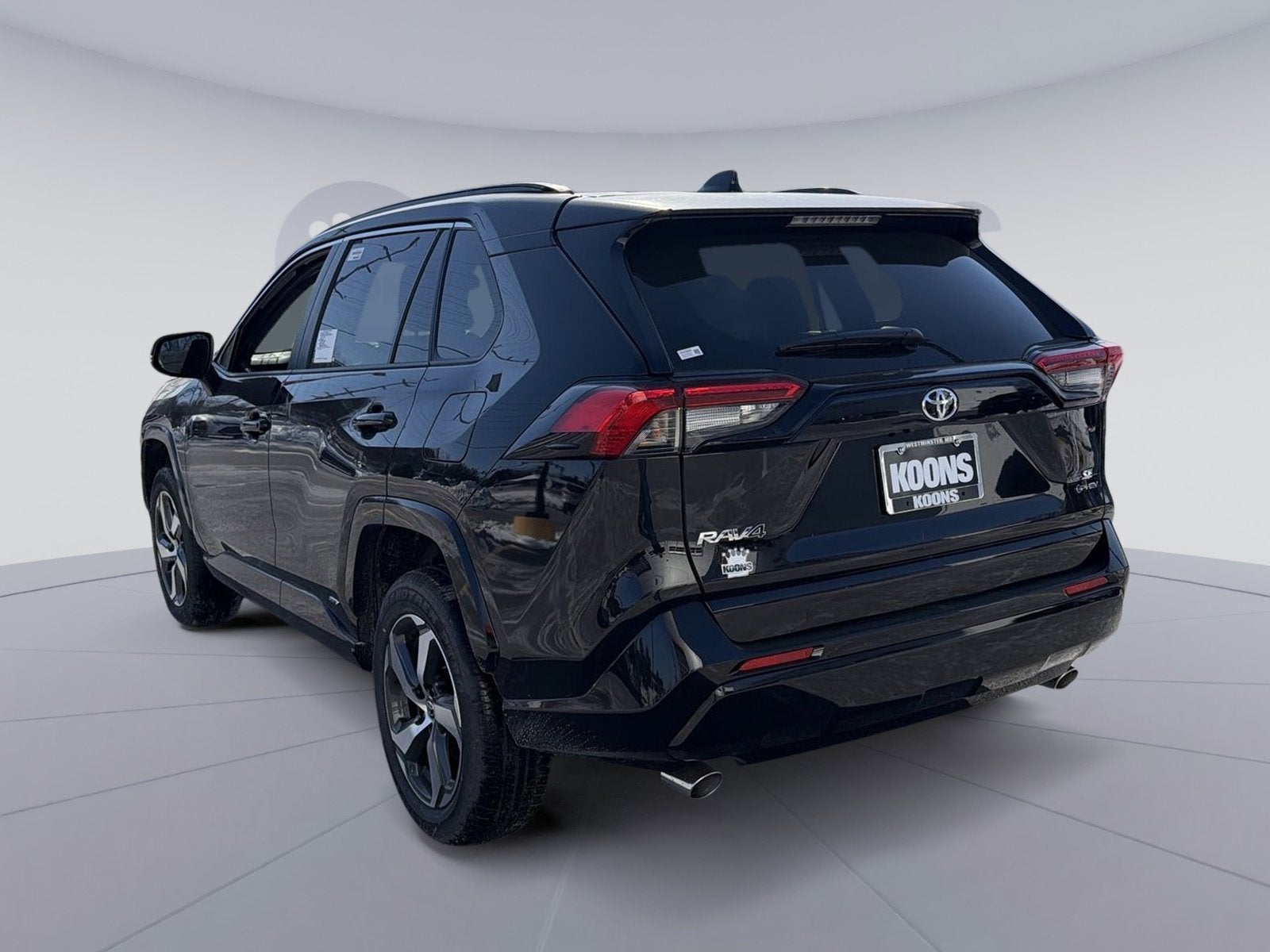 2025 Toyota RAV4 Plug-In Hybrid SE