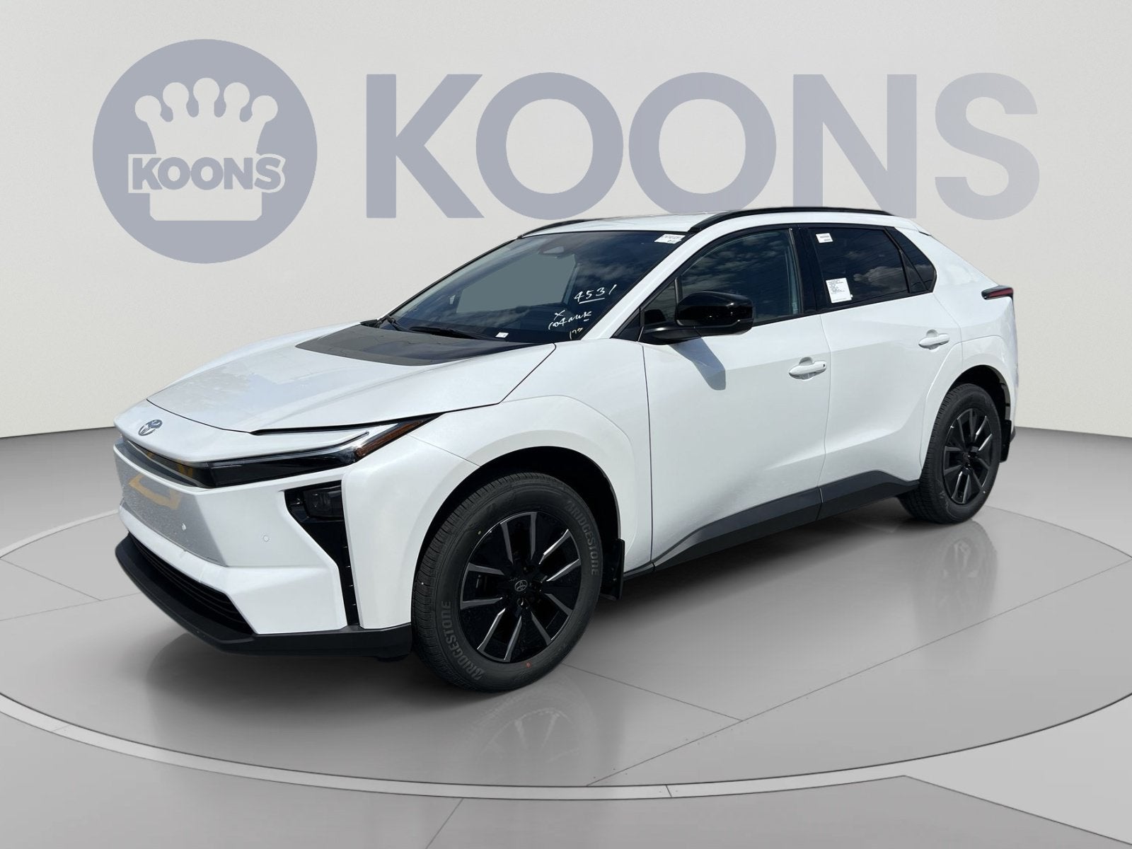 2026 Toyota bZ XLE Plus