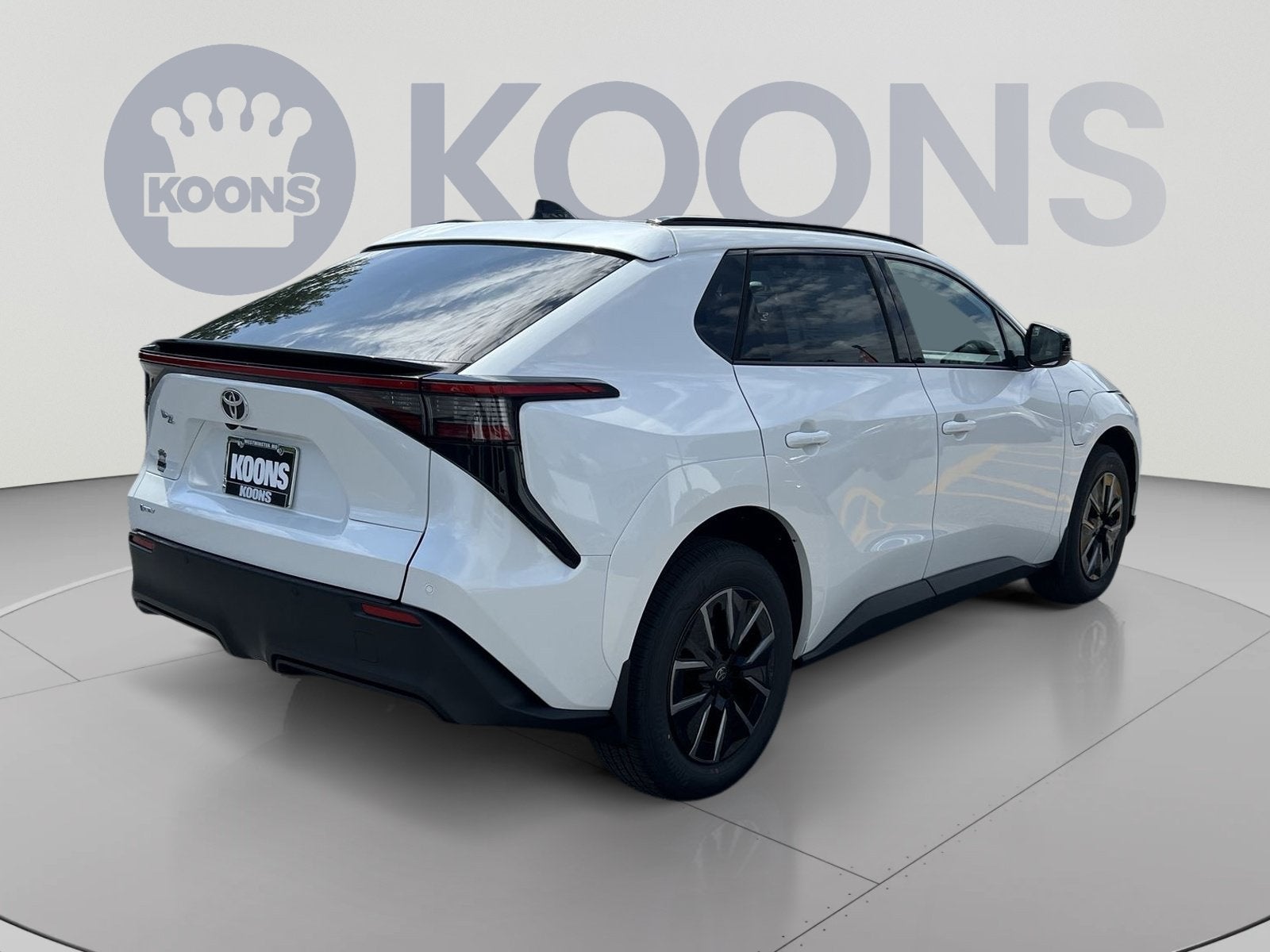 2026 Toyota bZ XLE Plus
