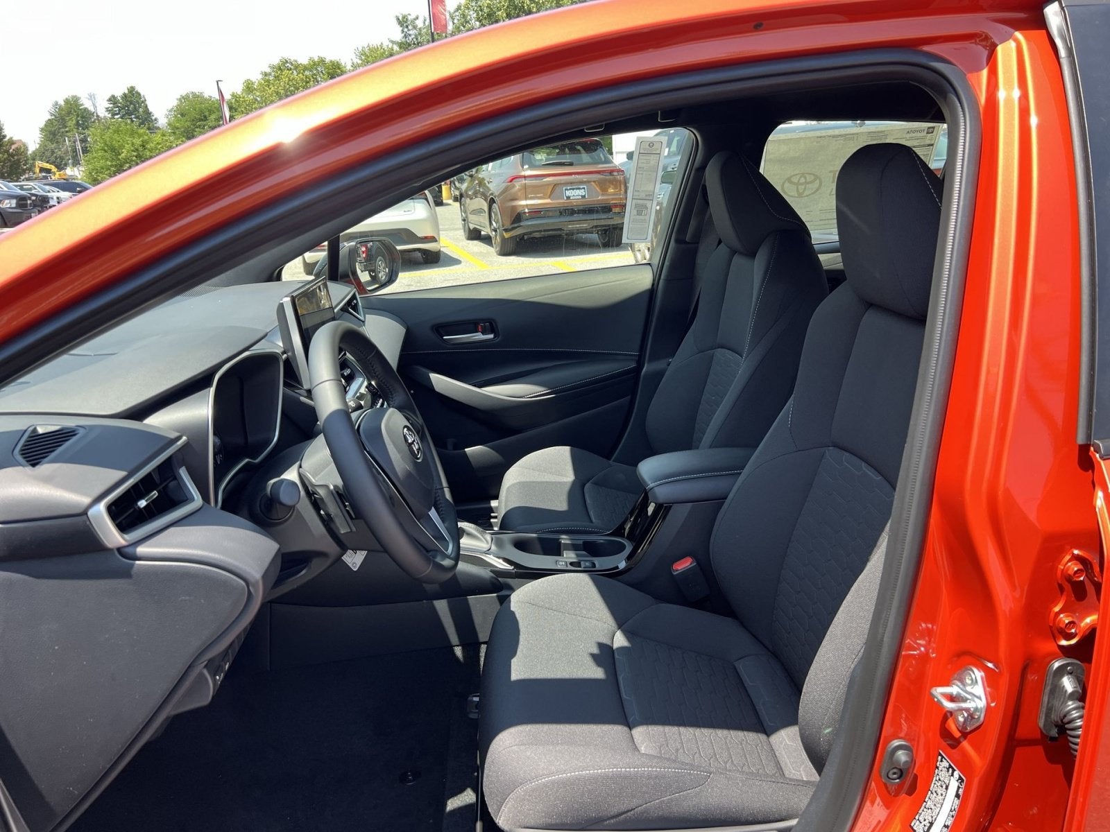 2026 Toyota Corolla Hatchback SE