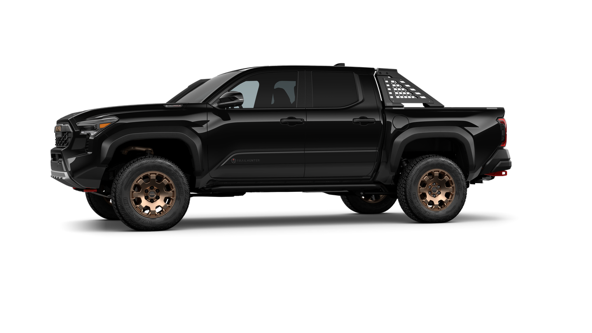2026 Toyota Tacoma i-FORCE MAX Trailhunter