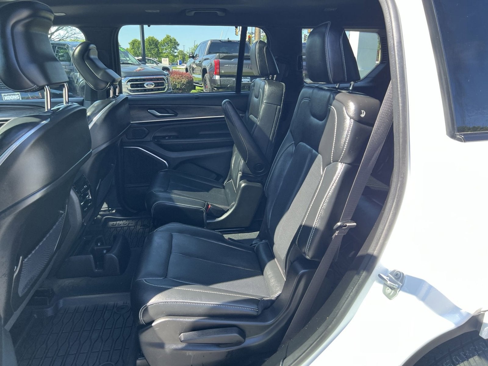 2023 Jeep Grand Cherokee L Overland