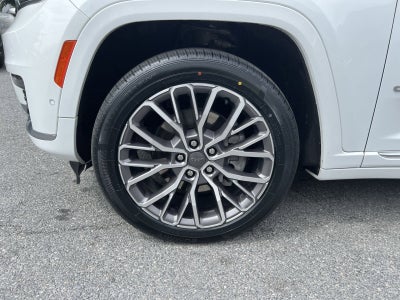 2023 Jeep Grand Cherokee L Summit
