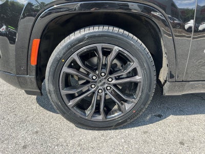 2023 Jeep Grand Wagoneer Series II