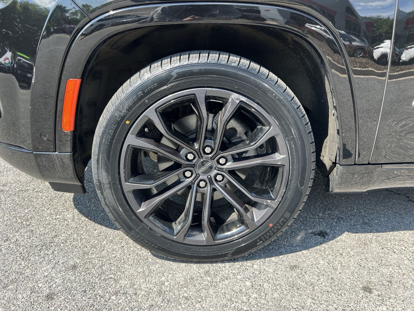 2023 Jeep Grand Wagoneer Series II
