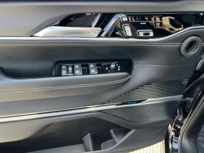 2023 Jeep Grand Wagoneer Series II
