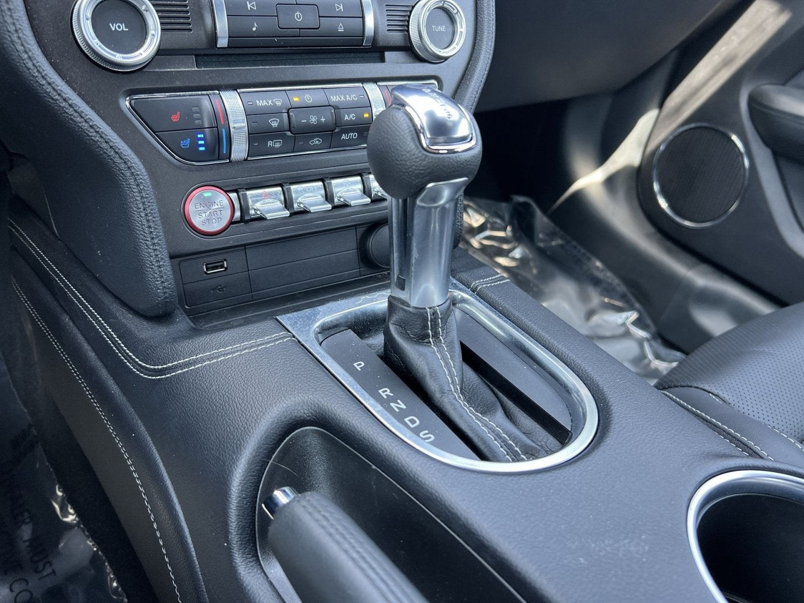 2022 Ford Mustang EcoBoost Premium