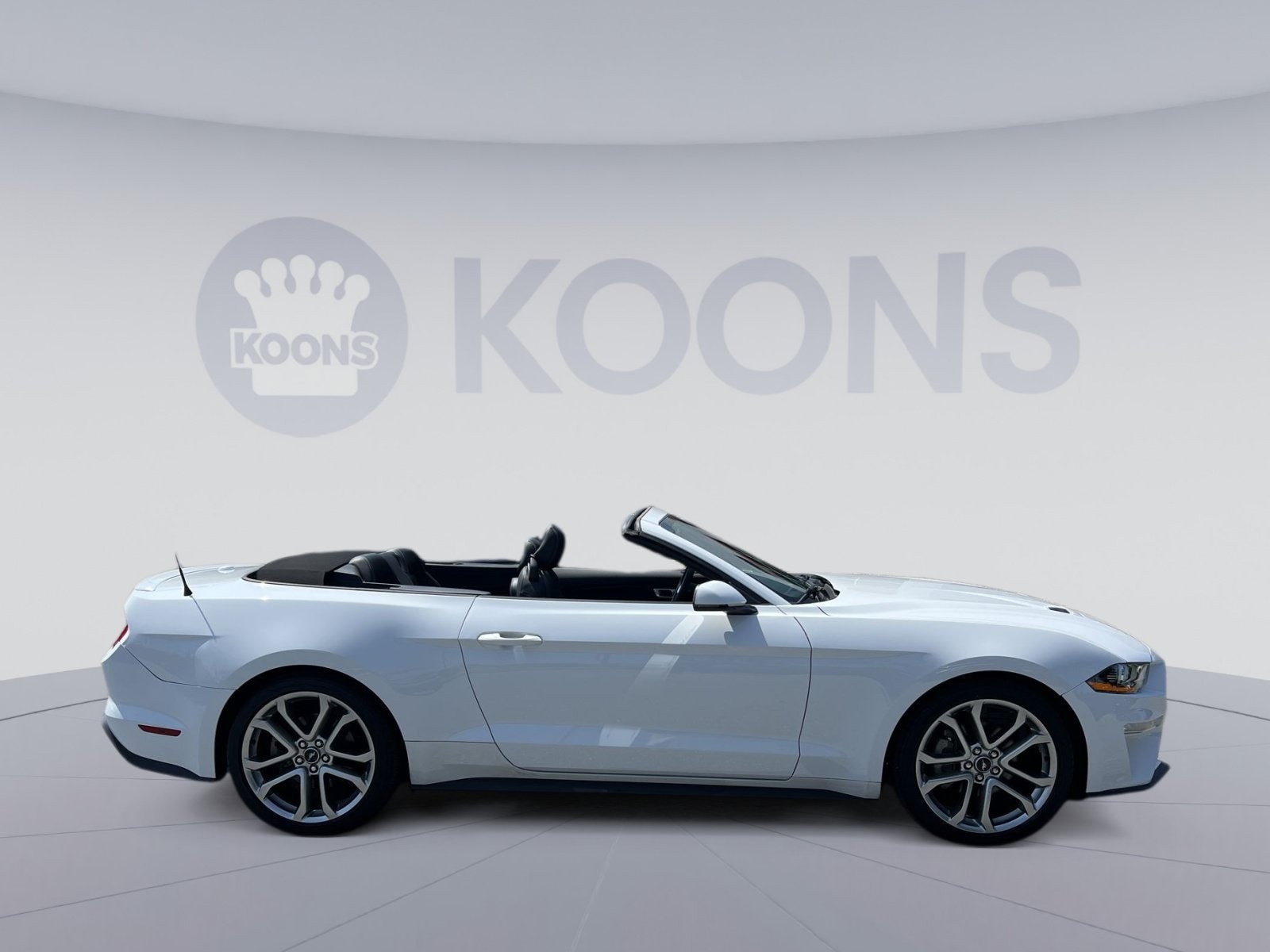 2022 Ford Mustang EcoBoost Premium