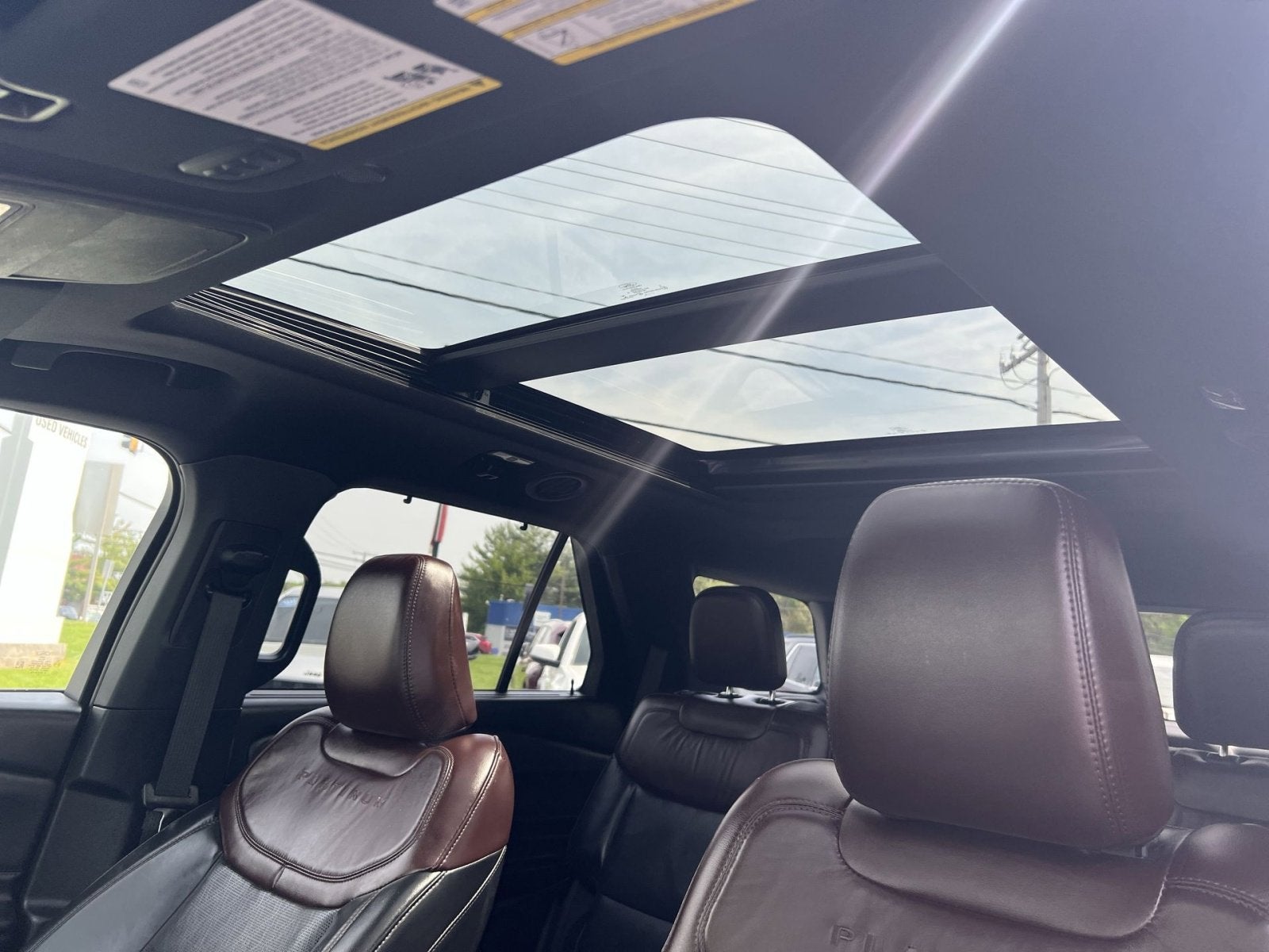 2021 Ford Explorer Platinum