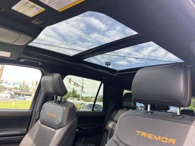 2025 Ford Expedition Tremor