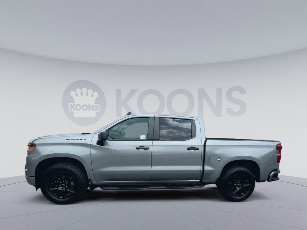 2024 Chevrolet Silverado 1500 Custom