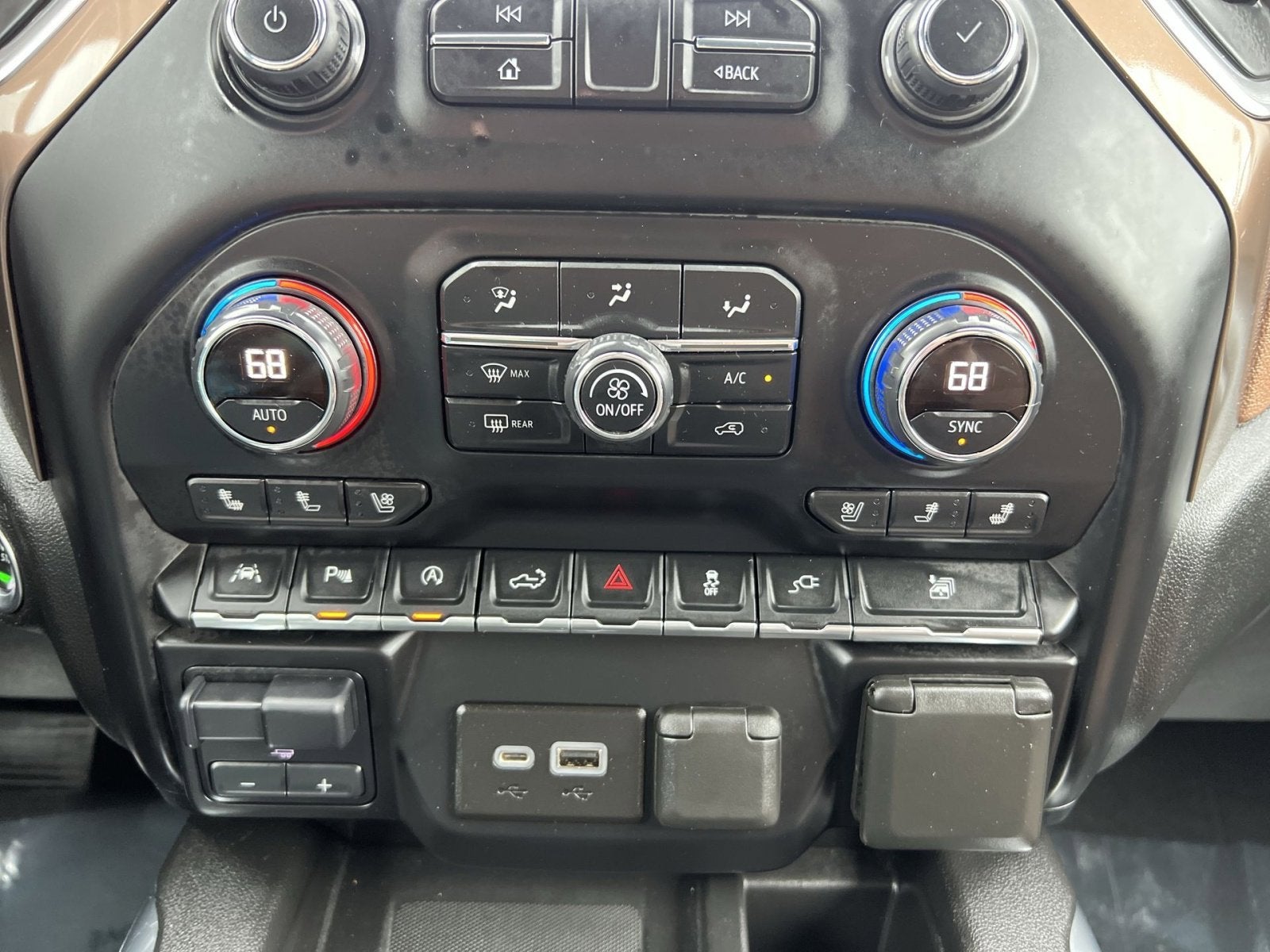 2020 Chevrolet Silverado 1500 High Country