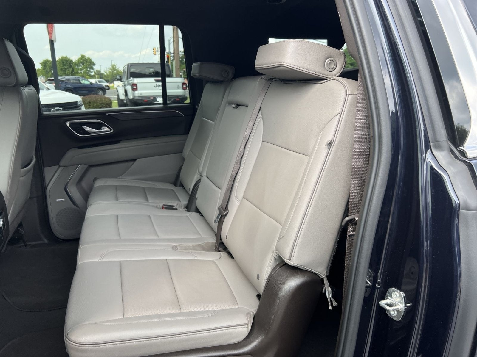 2024 GMC Yukon XL SLT