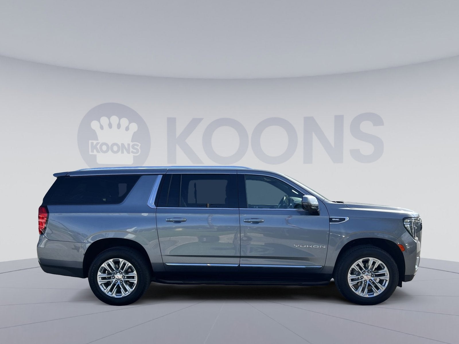 2022 GMC Yukon XL SLT