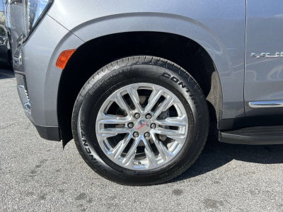 2022 GMC Yukon XL SLT